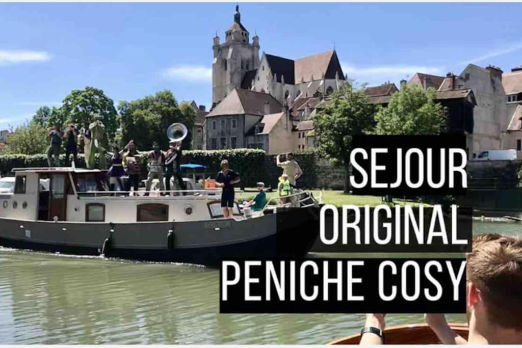 Отель Peniche Hollandaise Cosy Доль Экстерьер фото